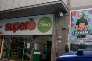 Art Market - Roxy in the Box - Andy Warhol e Frida Kahlo