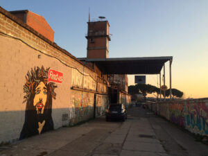 Roxy in the Box & Iabo, Find-Us, 2015