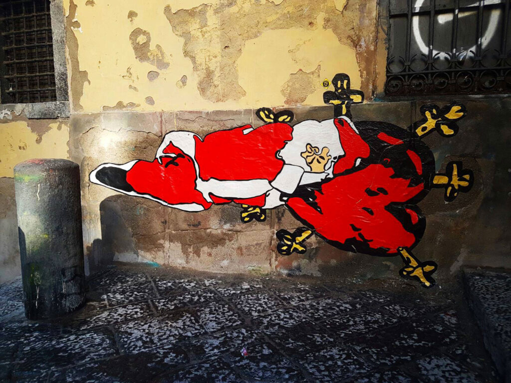 I dolori di Santa Claus - Street Art - Roxy in the Box