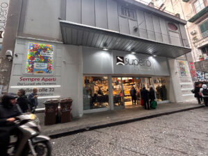 The Market is Present - Superò - Roxy in the Box