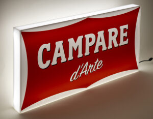 ROXY IN THE BOX - Social Pop Mirabilia "Campare d'arte" lightbox plexiglass 35x70 cm ed. 10 2024