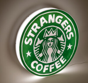 ROXY IN THE BOX - Social Pop Mirabilia "Strangers Coffee" lightbox plexiglass 50x50 cm ed. 10 2024